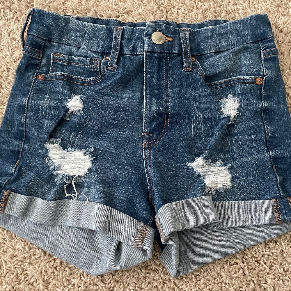 Juniors Aeropostale High Rise Curvy MIDI - 3” Jean Shorts Size 6